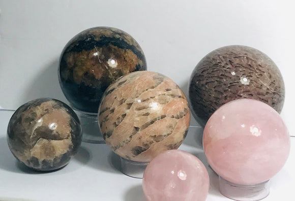 Gems & Minerals - Spheres