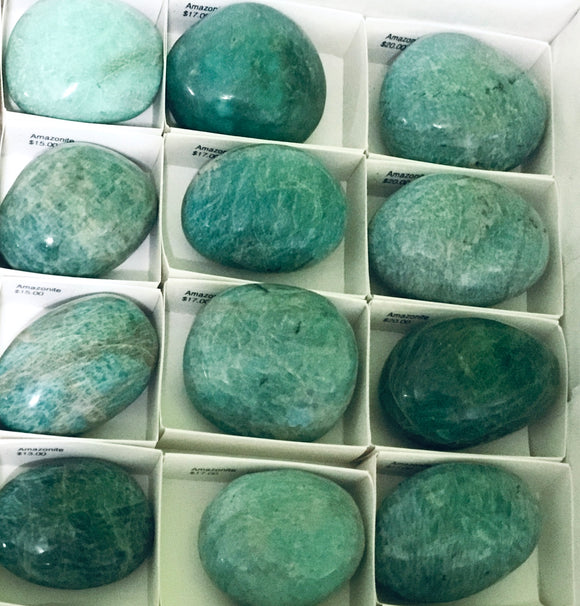 Gems & Minerals - Palm Stones
