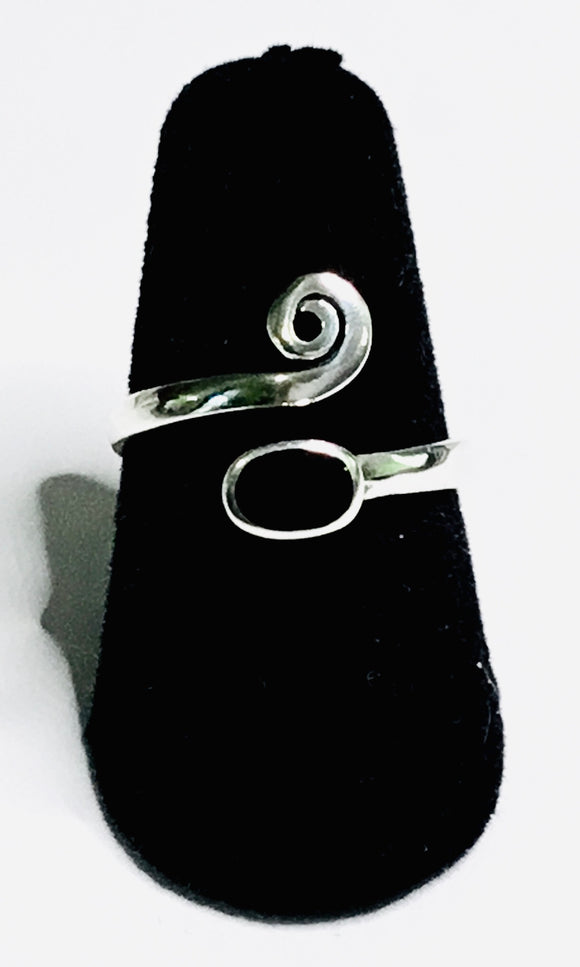 Ring - SS - Onyx with Swirl Tail