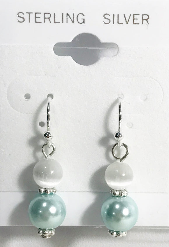 Earring - Light Green Pearl & Selenite